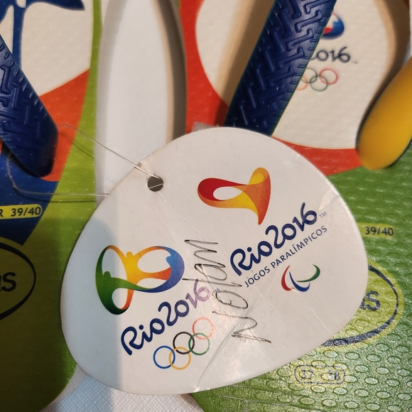 Havaianas  SUMMER OLYMPICS 2016 Blue and Yellow Sandals NWT - Picture 6 of 9